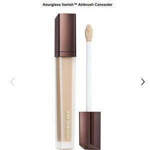 Hourglass Vanish Airbrush Concealer